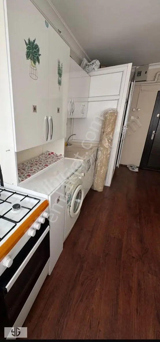 Kent Meydanı'nda Eşyalı Daire 1+1 Cadde Üzeri Merkezi Konum - Görsel 4