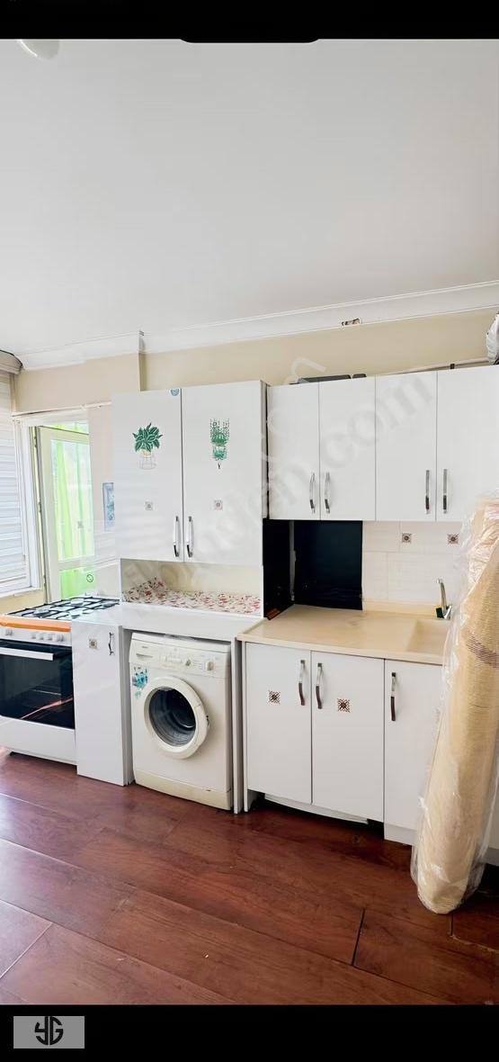 Kent Meydanı'nda Eşyalı Daire 1+1 Cadde Üzeri Merkezi Konum - Görsel 7