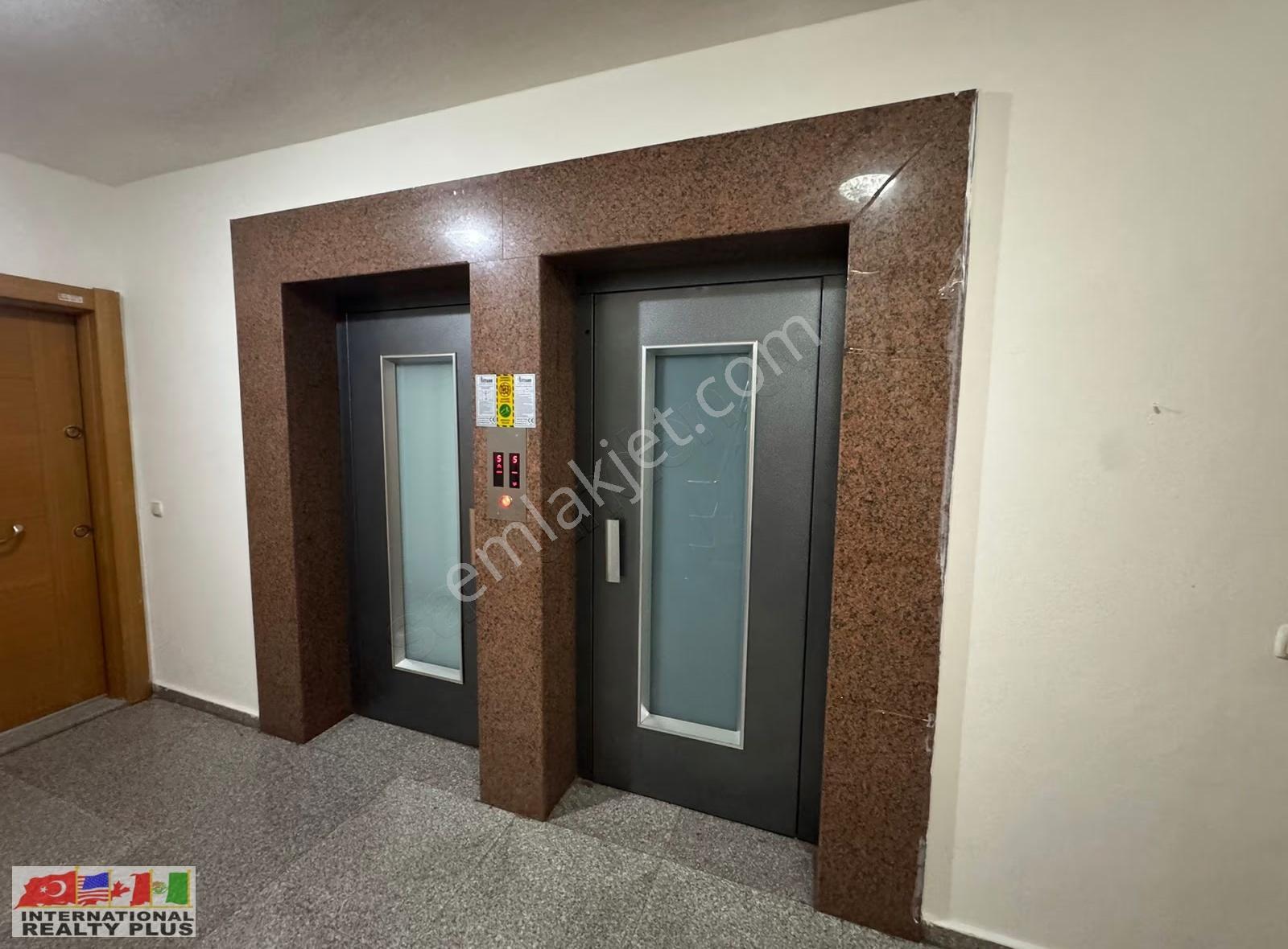 Ekşioğlu Yeşilvadi Evlerinde Taşınmaya Hazır Geniş 3+1 Kiralık - Görsel 17