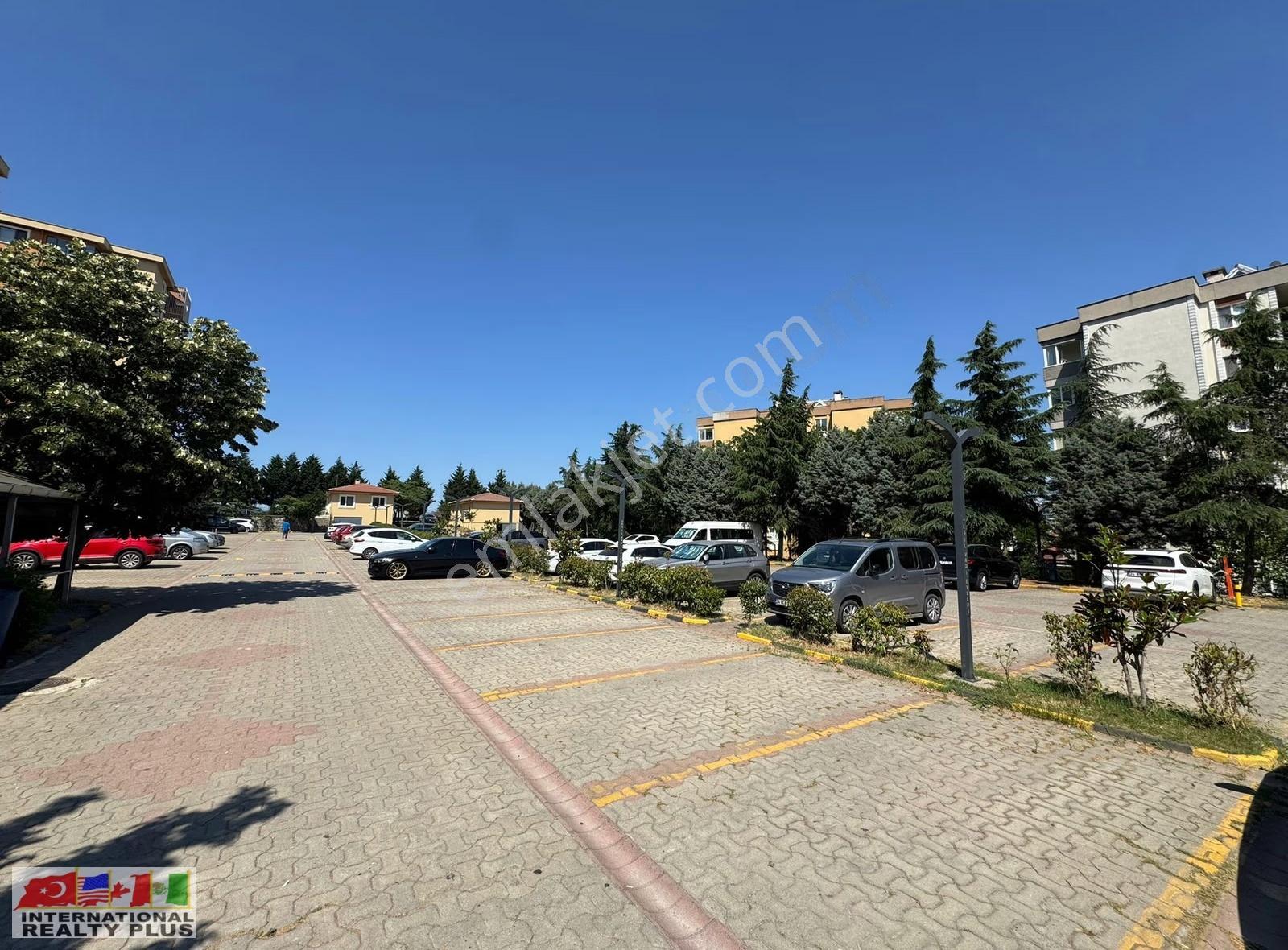 Ekşioğlu Yeşilvadi Evlerinde Taşınmaya Hazır Geniş 3+1 Kiralık - Görsel 15
