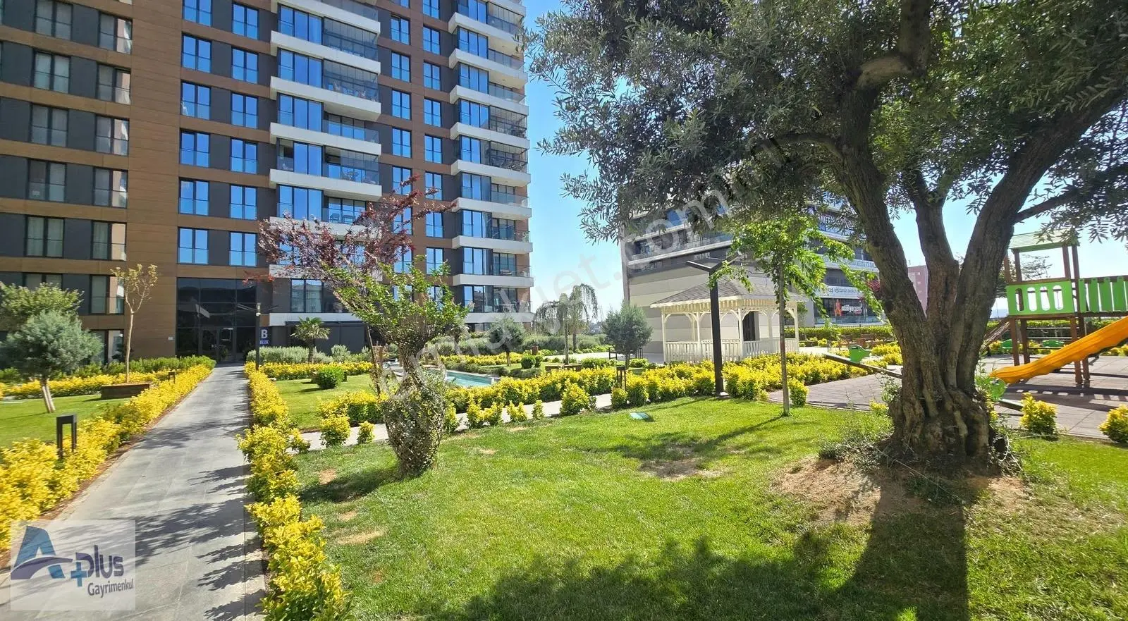 Mostar Atakent'te Peyzaj Manzaralı 2+1 Kiralık Daire - Görsel 2