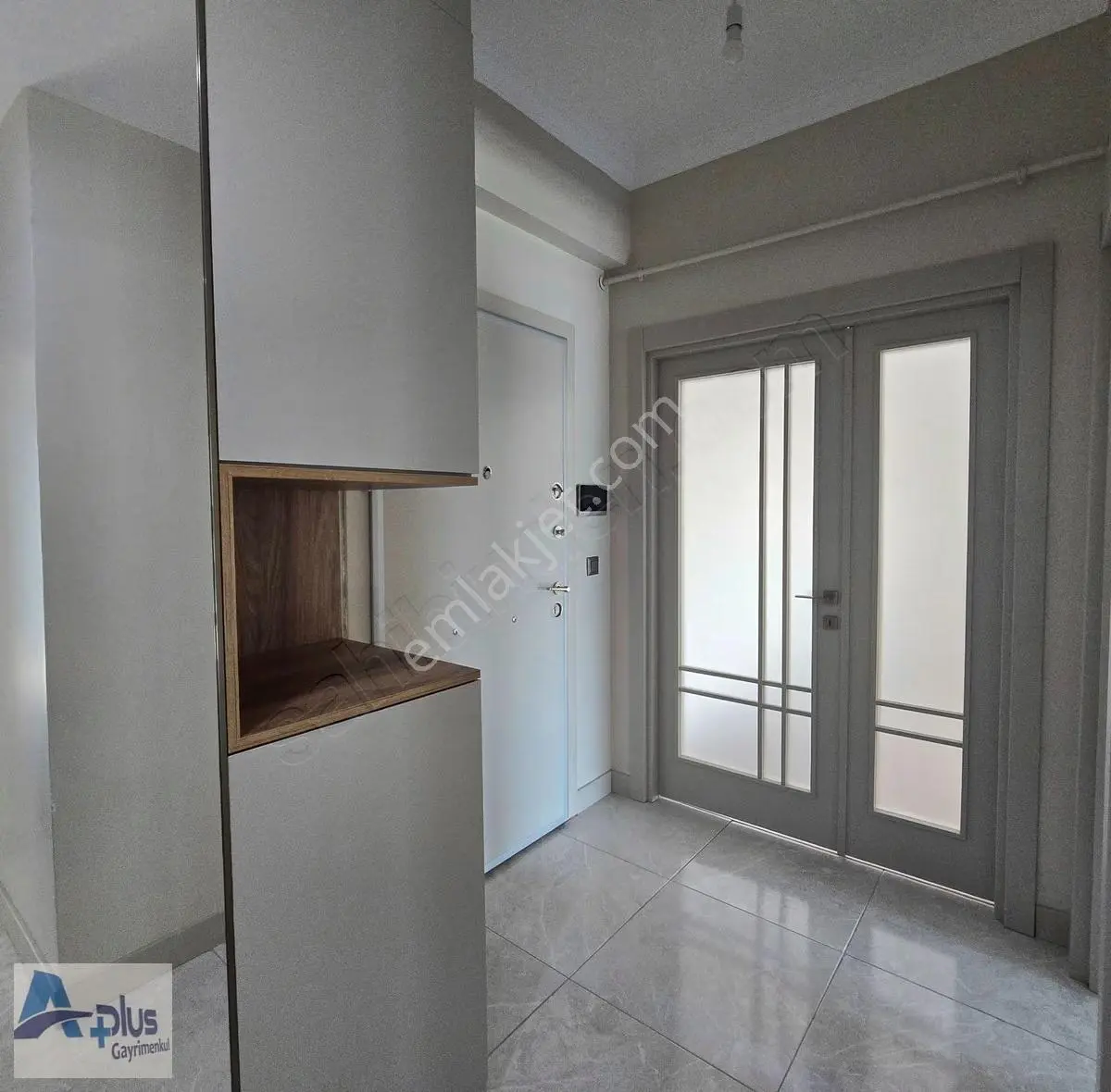 Mostar Atakent'te Peyzaj Manzaralı 2+1 Kiralık Daire - Görsel 3