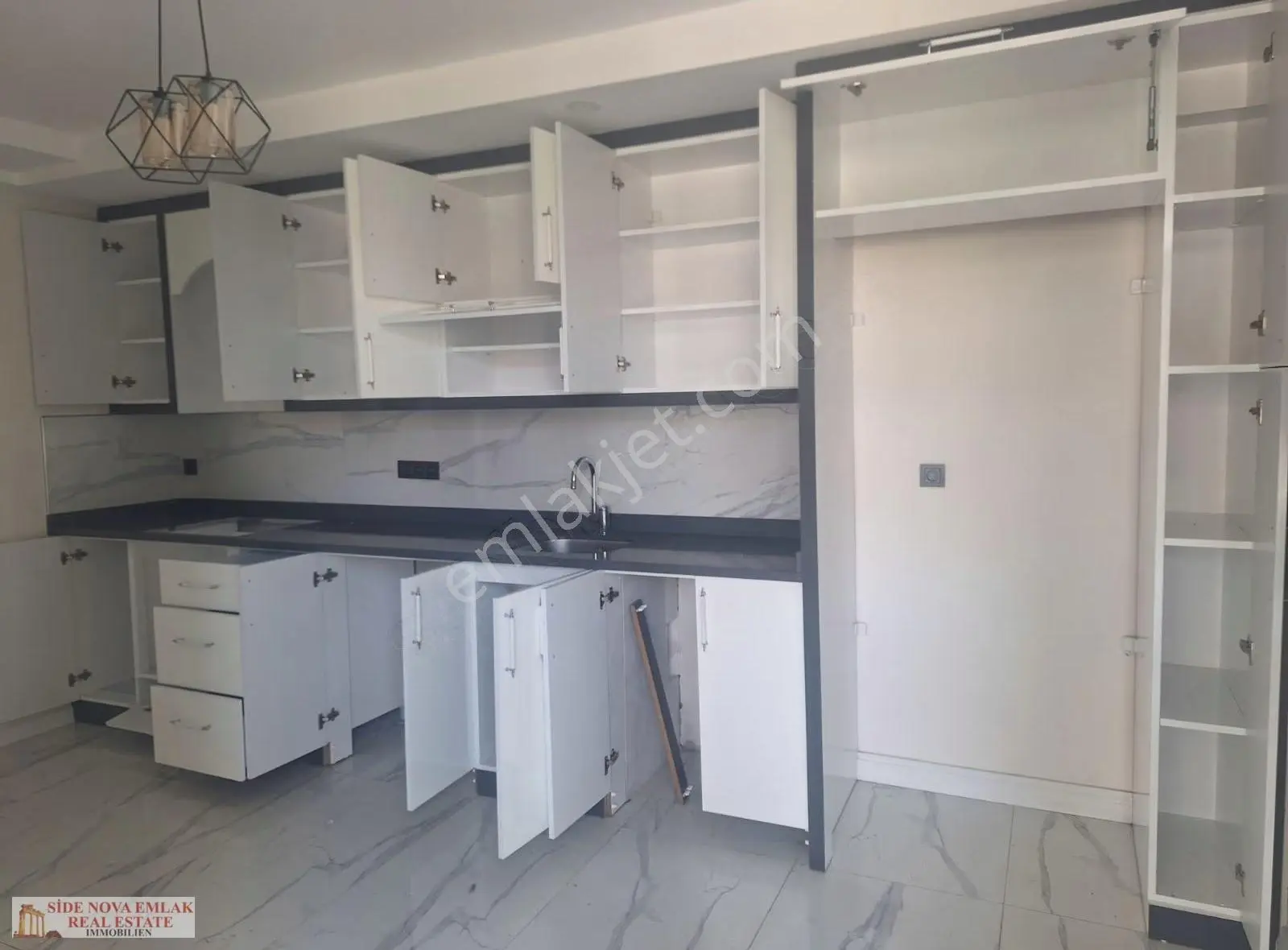Manavgat Kavaklı Saray Rezidans Arakat 3+1kiralık Daire - Görsel 3