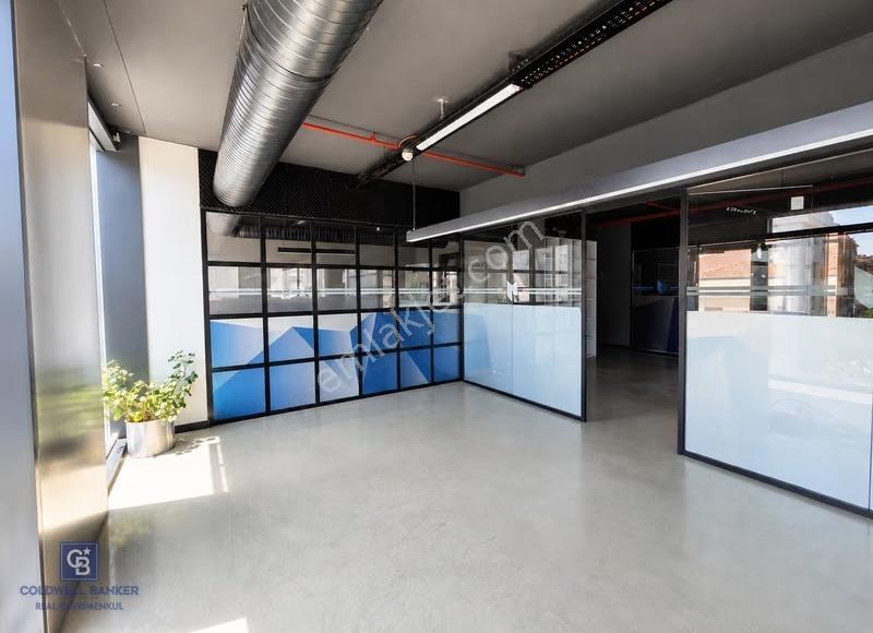Sahrayıcedit Atatürk Caddesinde Kiralık Ofis Katı Net 210m2 - Görsel 4