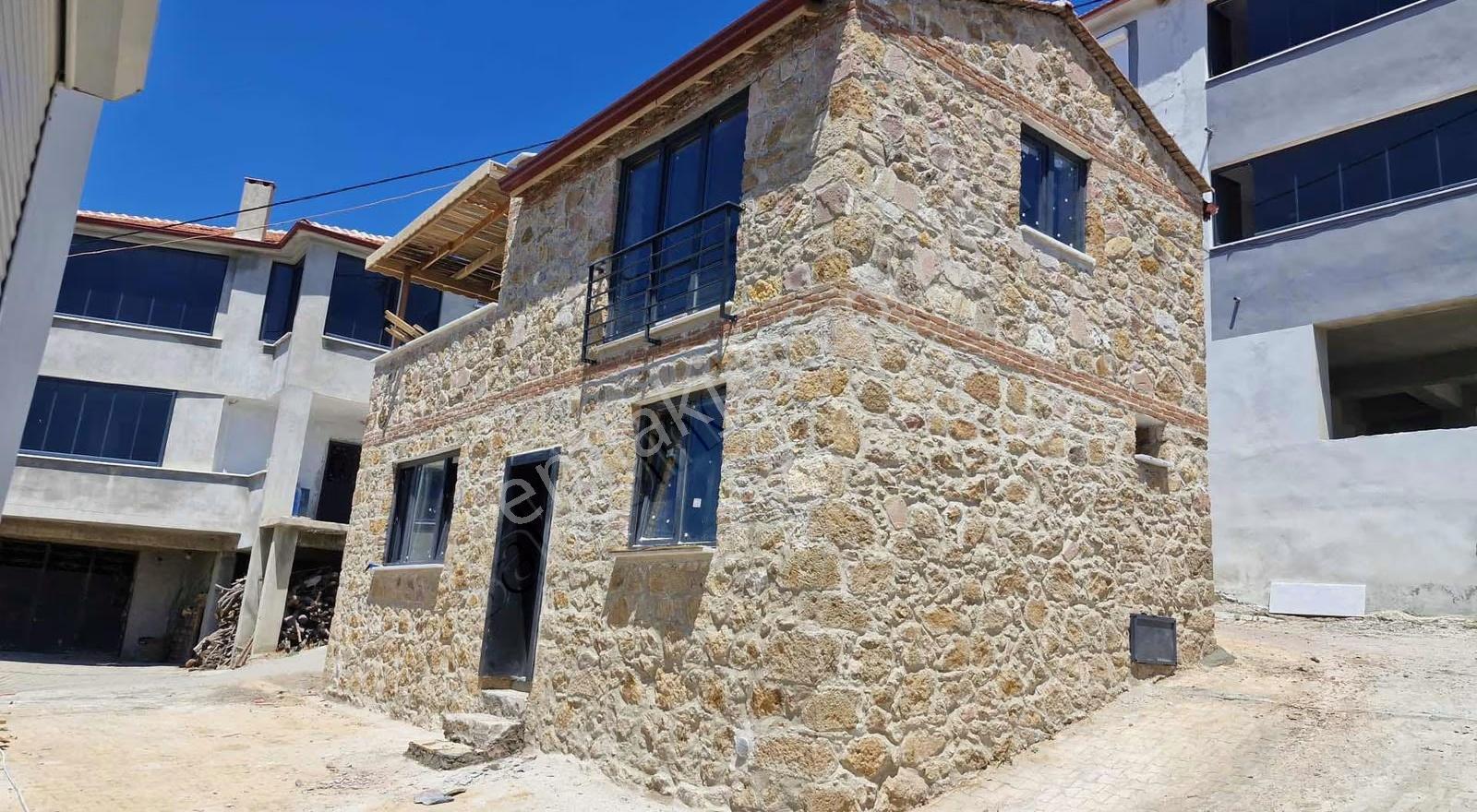 Gömeç Te Dubleks Taş Ev Deniz Ve Orman Manzaralı