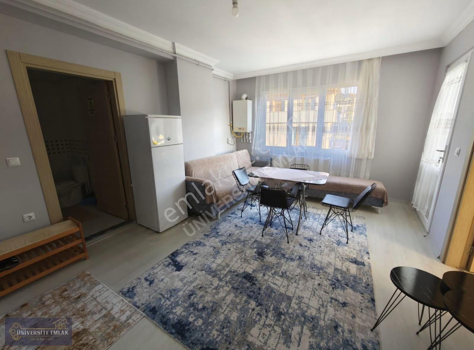 Düzce Üniversitesi 50 Mt Eşyalı Balkon Manzara 1+1 Kiralik Daire - Görsel 2