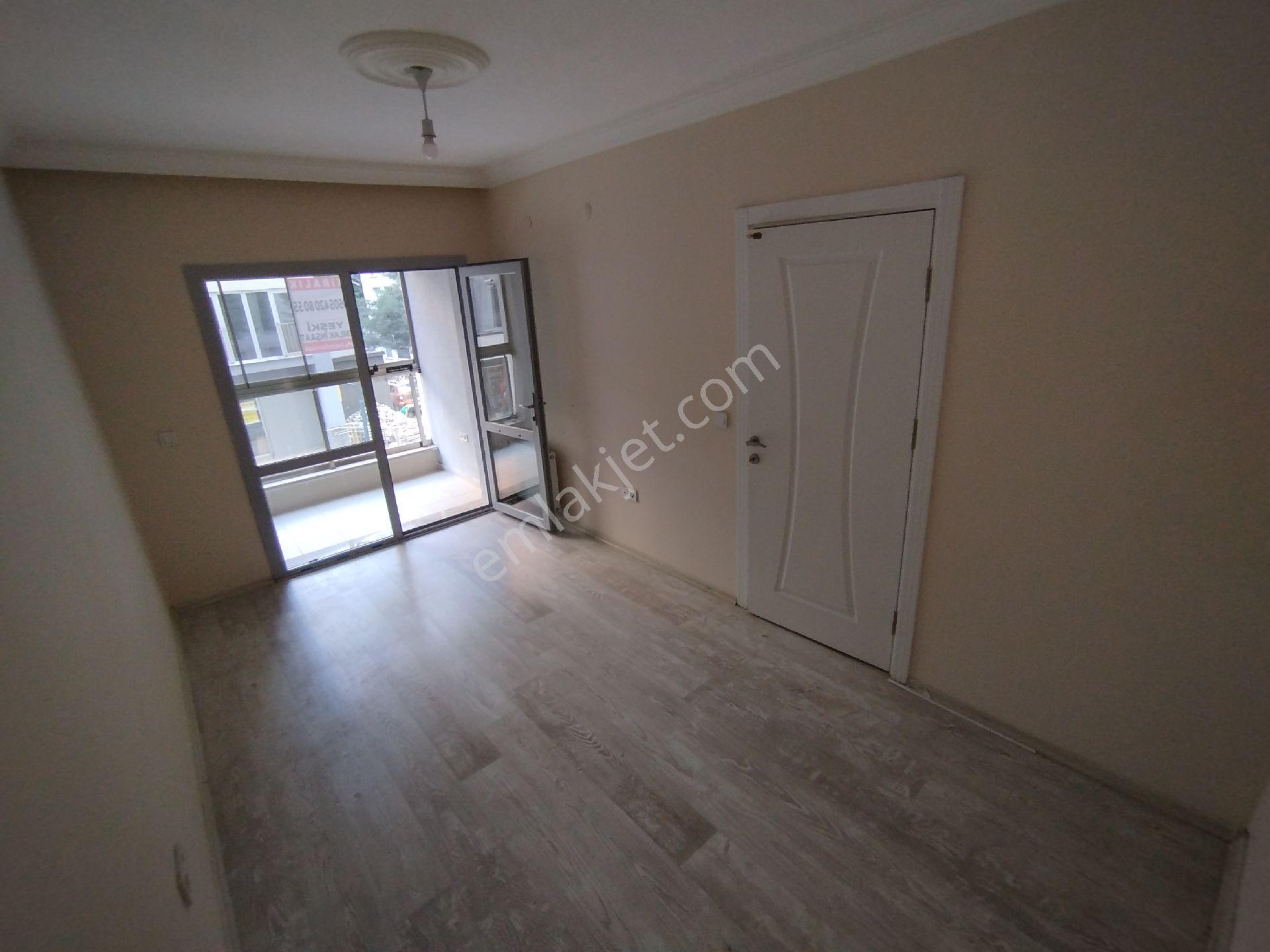 Yeski Emlâk İnşaattan Kiralık 3+1 Site İçinde - Görsel 31