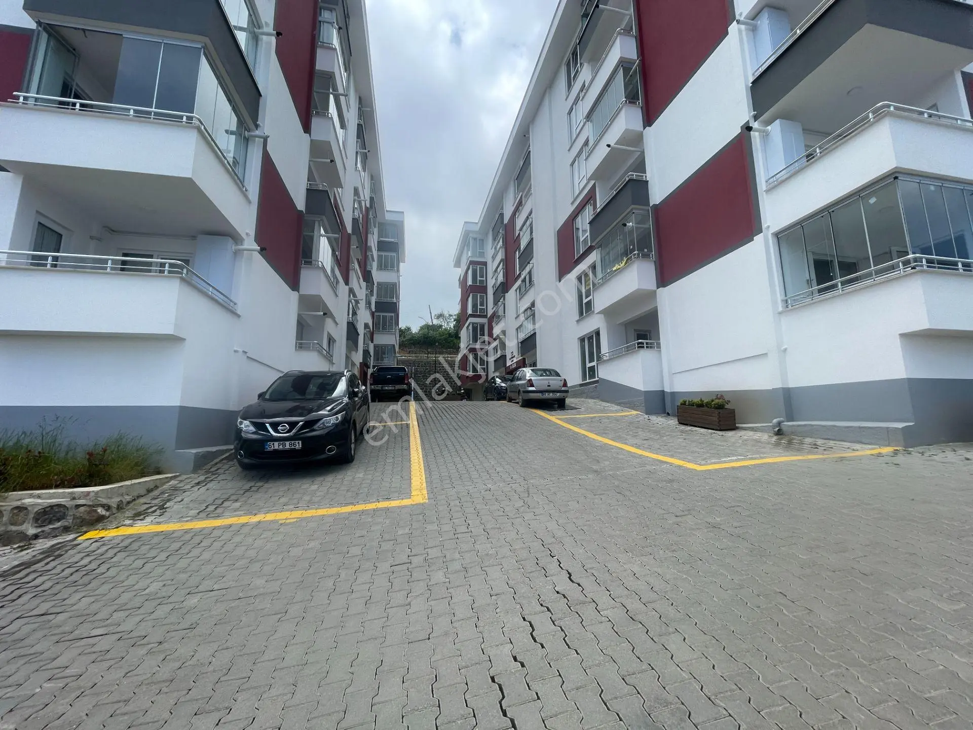 Konaklar'da Satılık Sıfır Fırsat Daire Cb Lika Güvencesiyle - Görsel 3