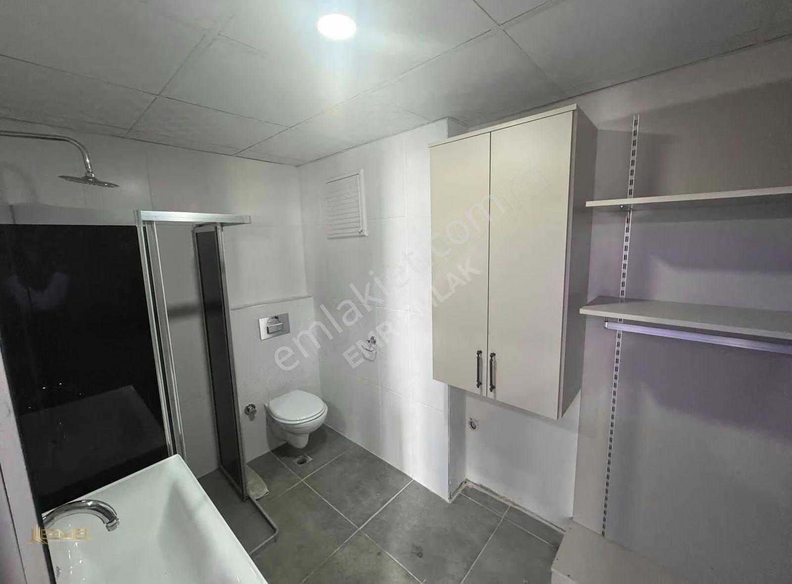 Çarkıparede Migros Karşısı 3+1 K.m İskanlı Lüks Kiralık Daire - Görsel 12