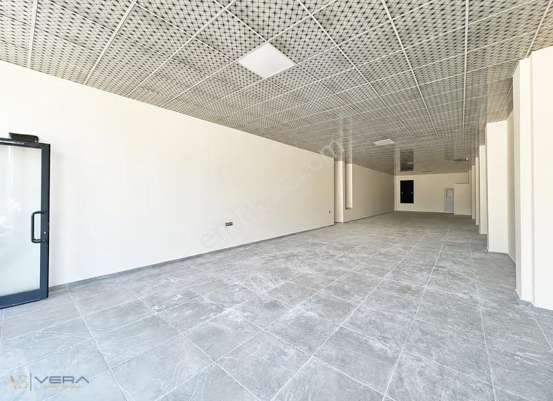 Bülbülzade'de Yılmazlar Düğün Salonu Yanında 135m² Kupon Dükkan