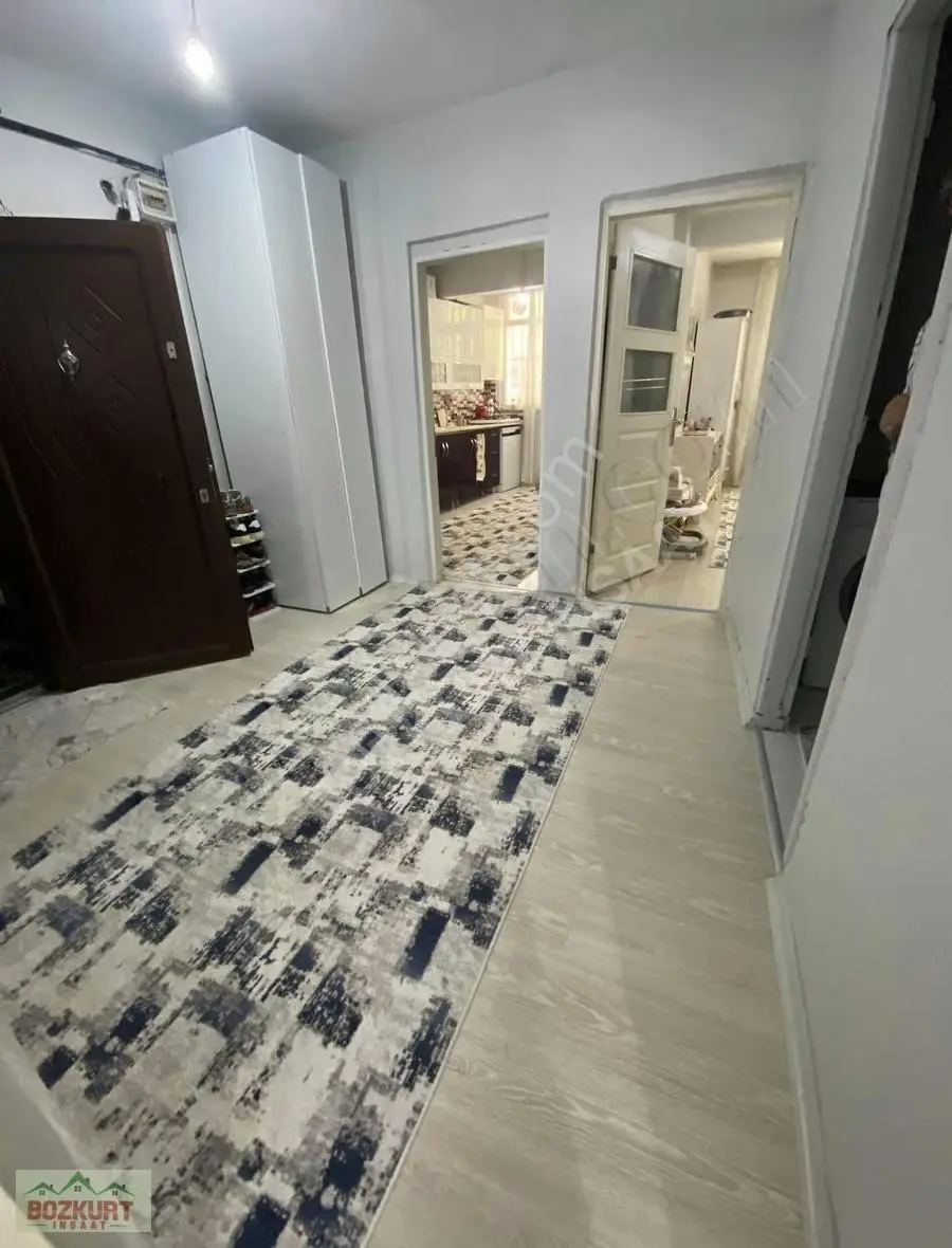 Cuma Pazarı Cıvarında 2+1 100 Yuksek Giriş 31 M Hisseli - Görsel 4
