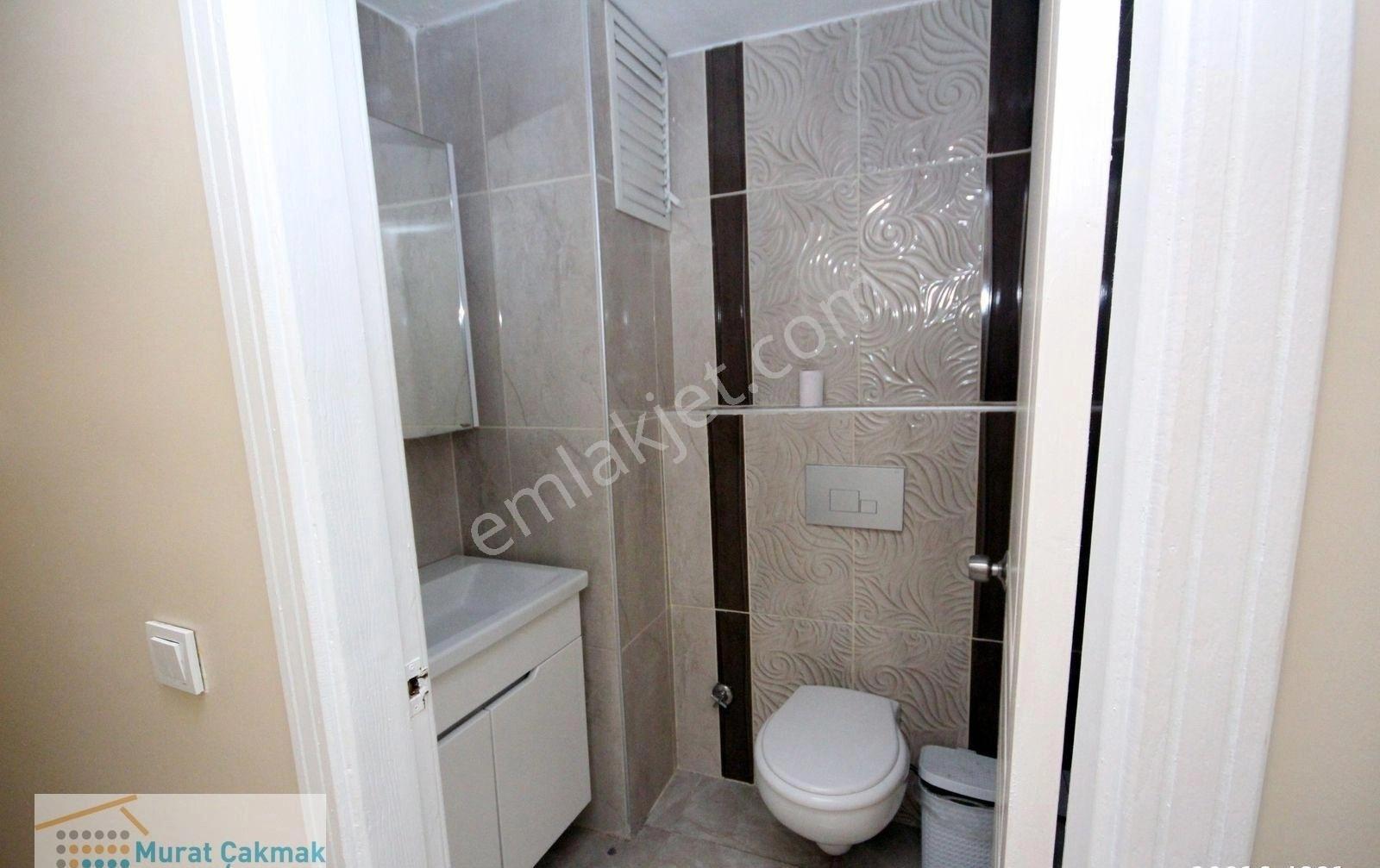Kiralık 3+1 Esentepe Metroya Yürüme Mesafesin Ferah Nezih Yeşill - Görsel 2