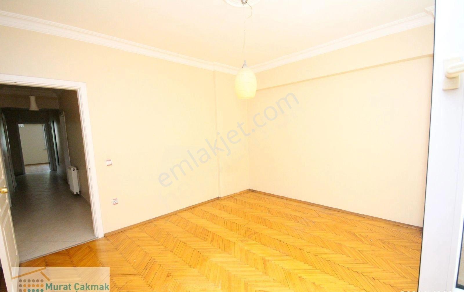 Kiralık 3+1 Esentepe Metroya Yürüme Mesafesin Ferah Nezih Yeşill - Görsel 23