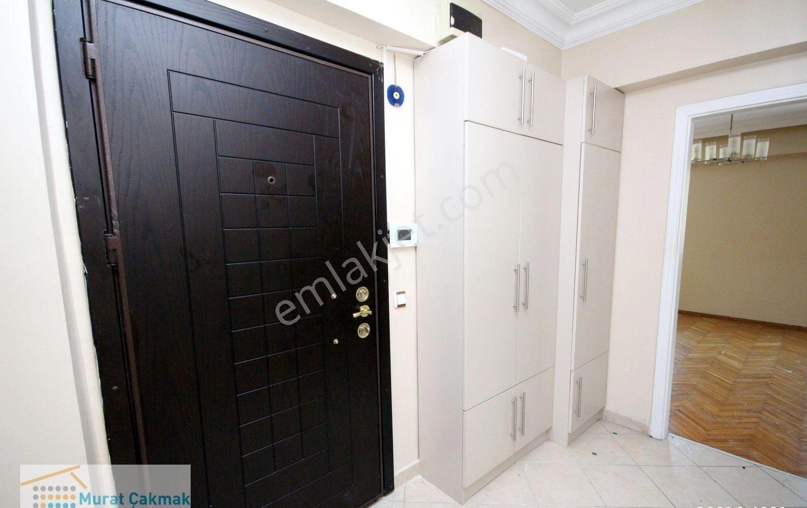 Kiralık 3+1 Esentepe Metroya Yürüme Mesafesin Ferah Nezih Yeşill - Görsel 3