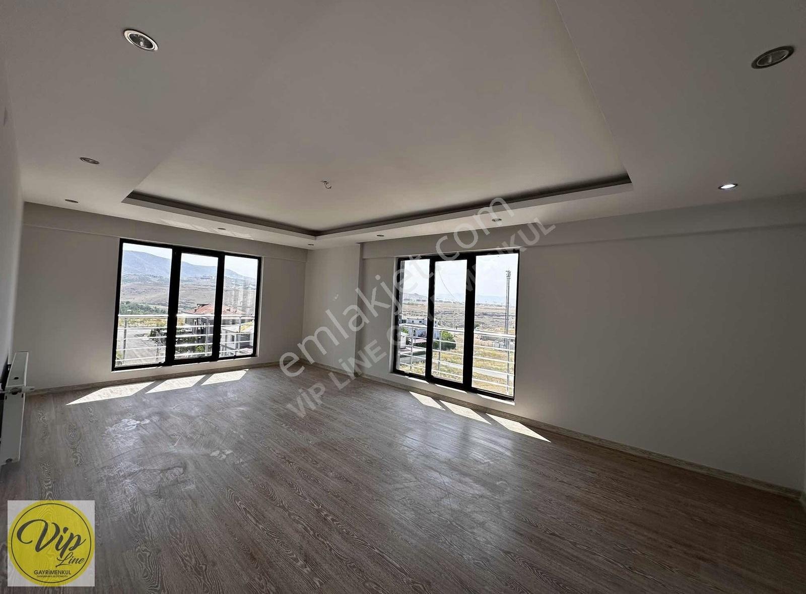 Vip Line Gayrimenkulden Yakınkent Babür Sitesinde Kiralık Daire - Görsel 14