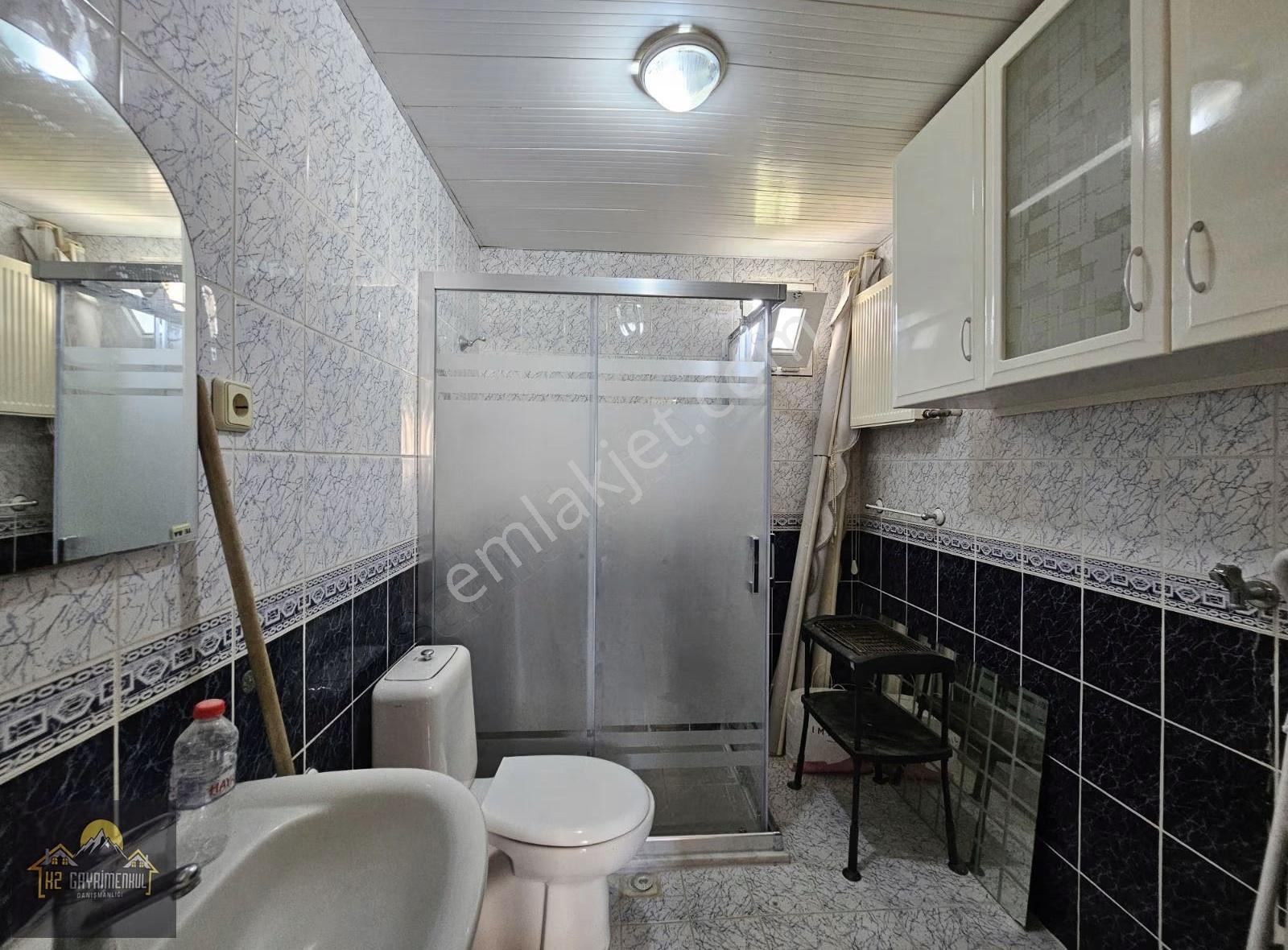 Kuşadası Merkezde Kiralık Doğalgazlı 2+1 Daire - Görsel 19