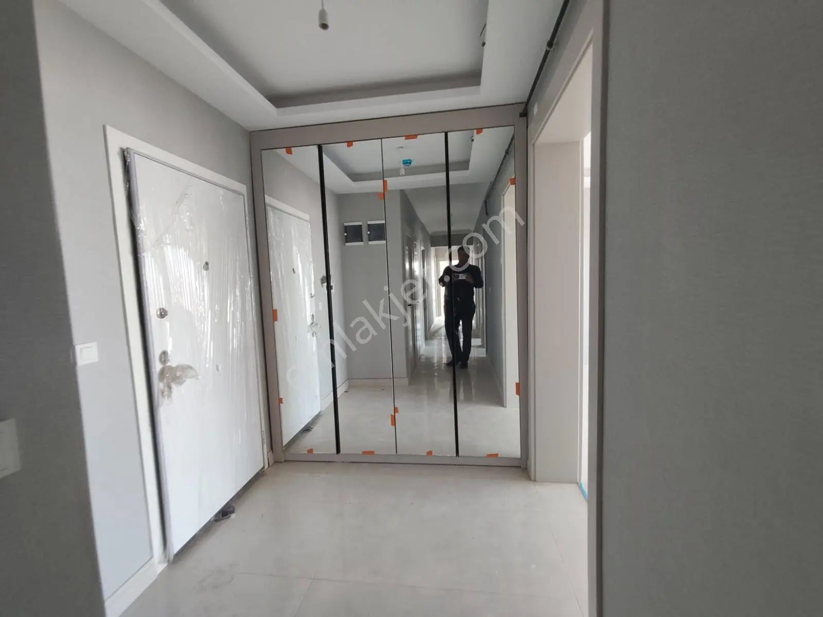 Yılmaz Gayrımenkulden Şehir Manzaralı 4+1 Sıfır Ultra Lüks Ful Yapılı Kıralık Daıre 180 Metre Kare - Görsel 21