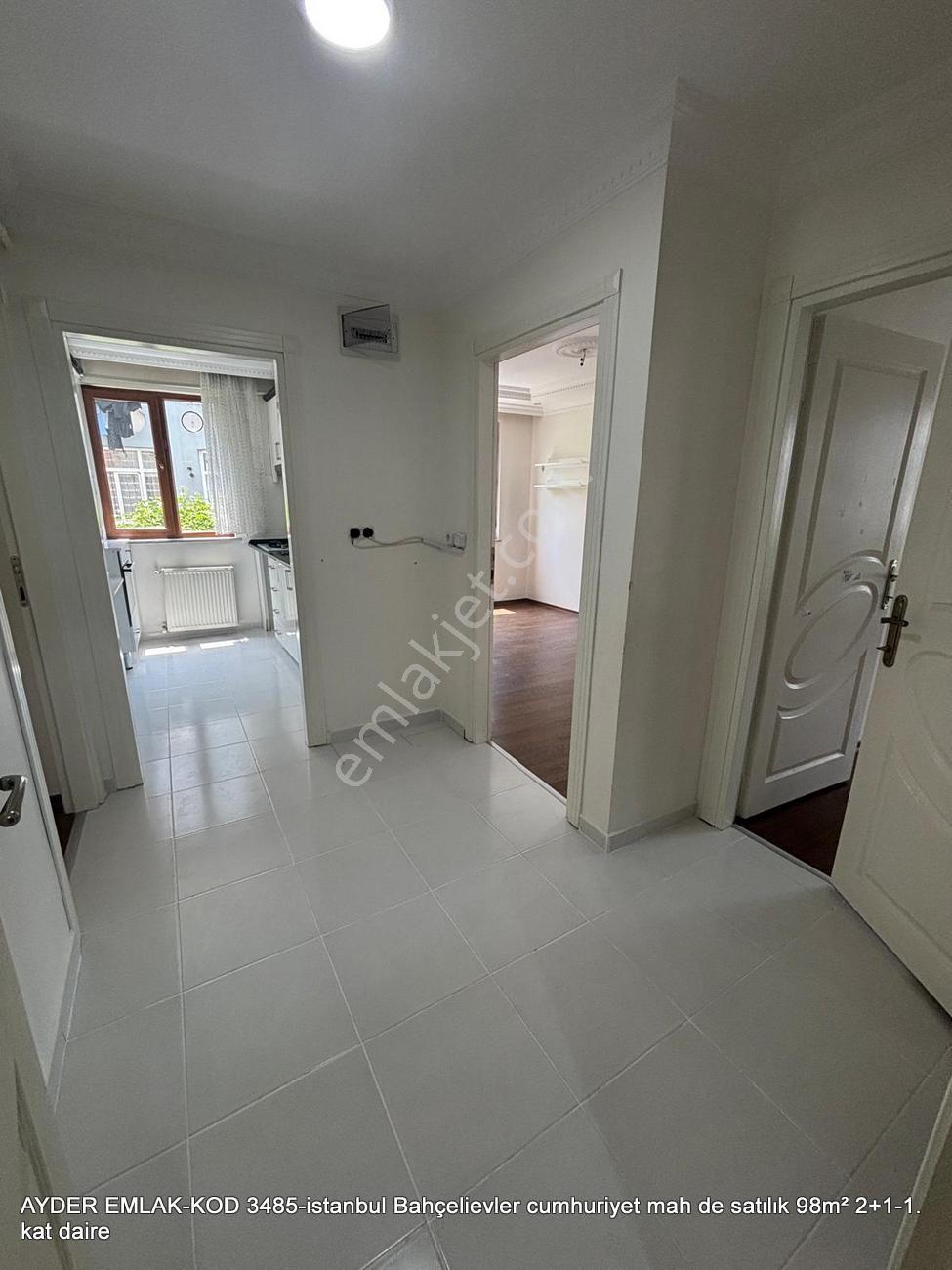 İstanbul Bahçelievler Cumhuriyet Mah De Satılık 98m² 2+1-1.kat Daire - Görsel 6