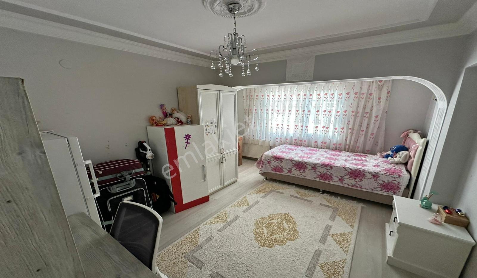 Ufuktepe Pazaryanı 3+1 Orta Kat Geniş Daire Arayanlara Fırsat - Görsel 17