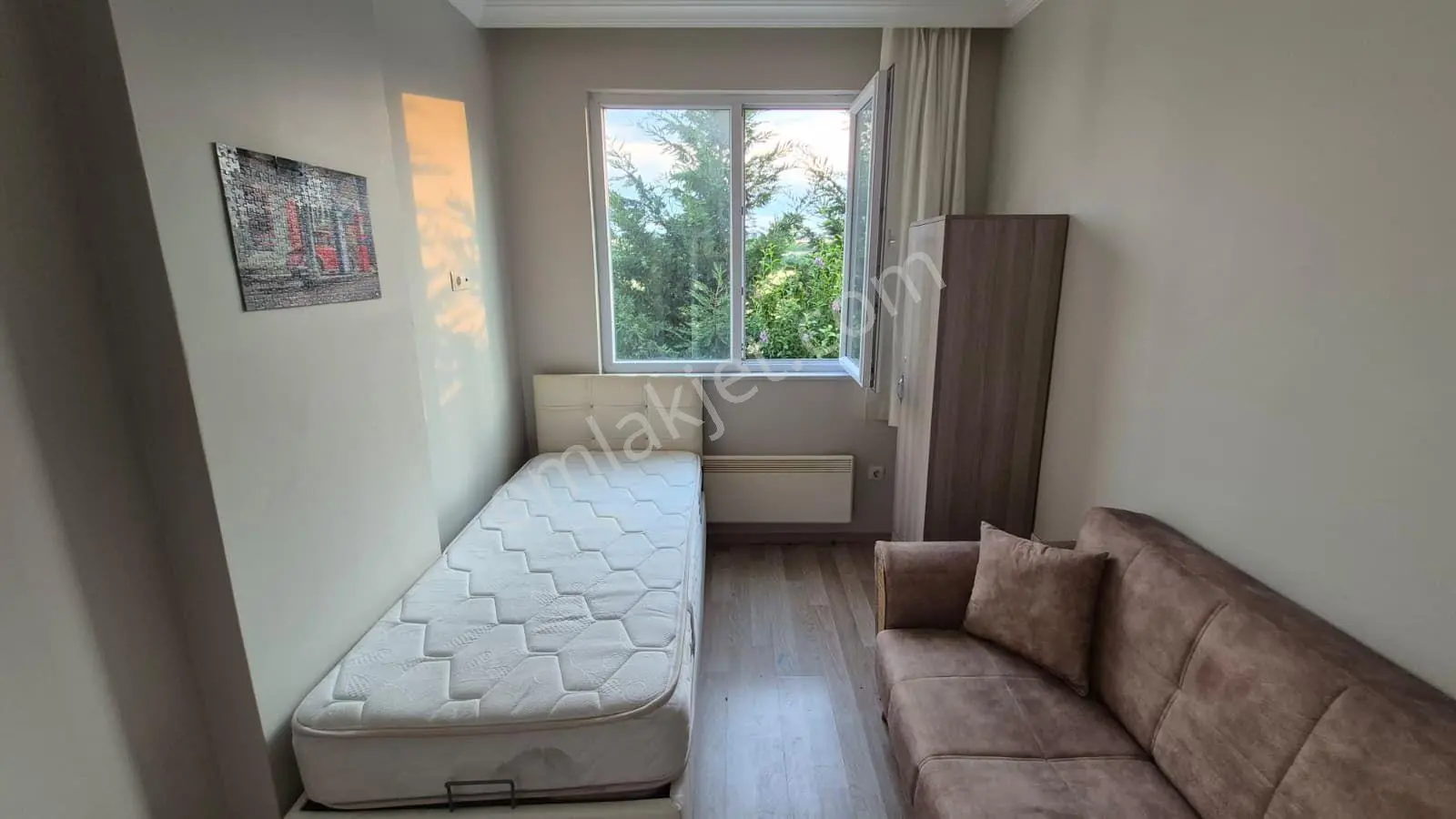 B&u Gayrimenkulden Cumhuriyet Mh Kiralık Eşyalı Balkonlu Daire. - Görsel 3