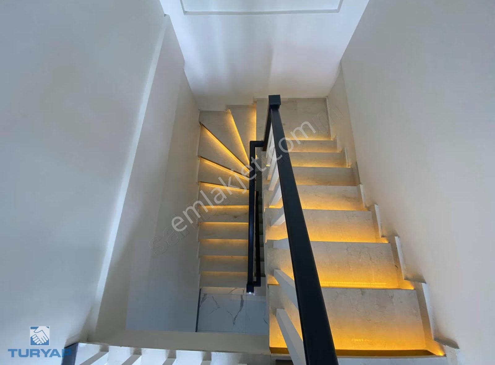 Turyaptan Türkmenköy Triplex Villa Teraslı Bahçeli 4 Banyo - Görsel 3