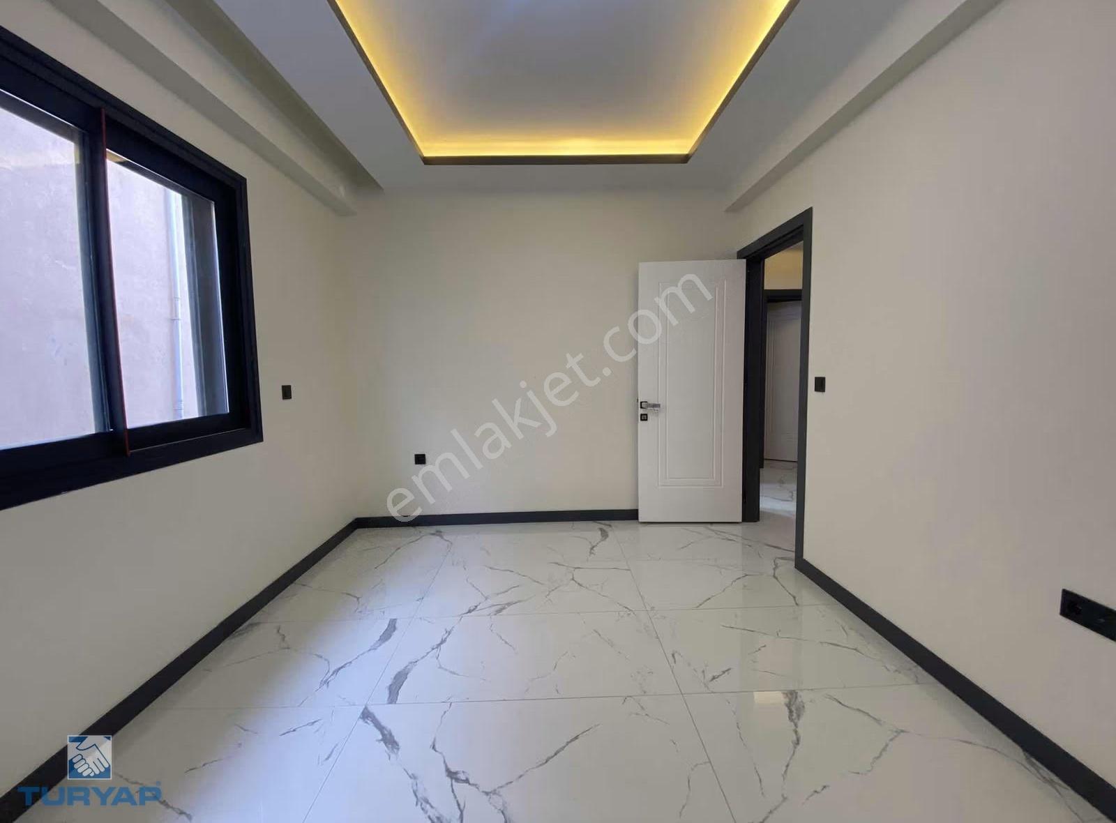 Turyaptan Türkmenköy Triplex Villa Teraslı Bahçeli 4 Banyo - Görsel 2
