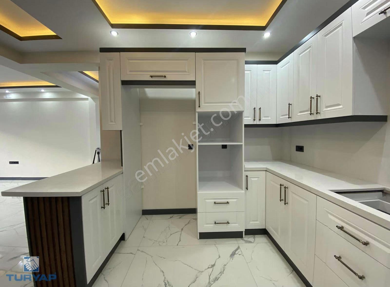 Turyaptan Türkmenköy Triplex Villa Teraslı Bahçeli 4 Banyo - Görsel 12