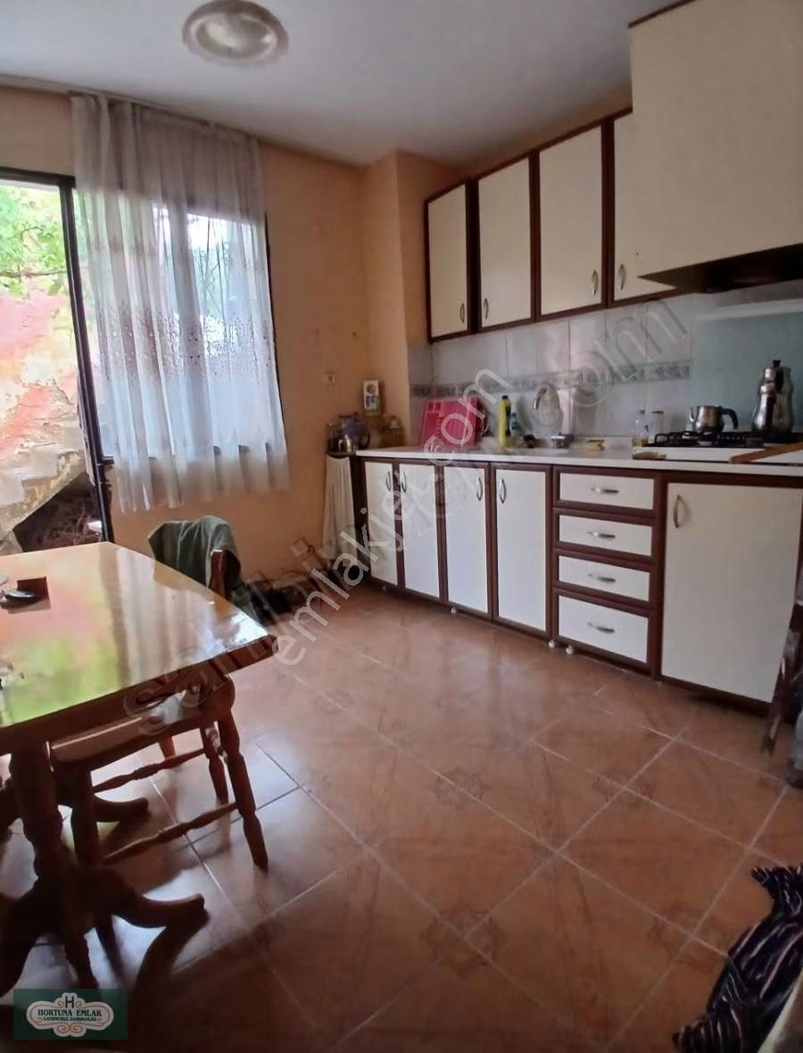 İzmir Torbalı Çapak Köyünde 630m2 Arsa İçinde 2katlı Ev Satılık - Görsel 11