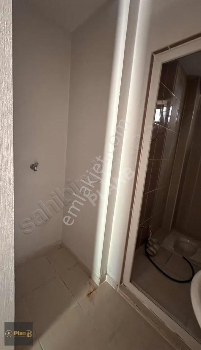 Yeşilova Merkez'de Aile Apartmanında 2+1 Kiralık Daire - Görsel 27
