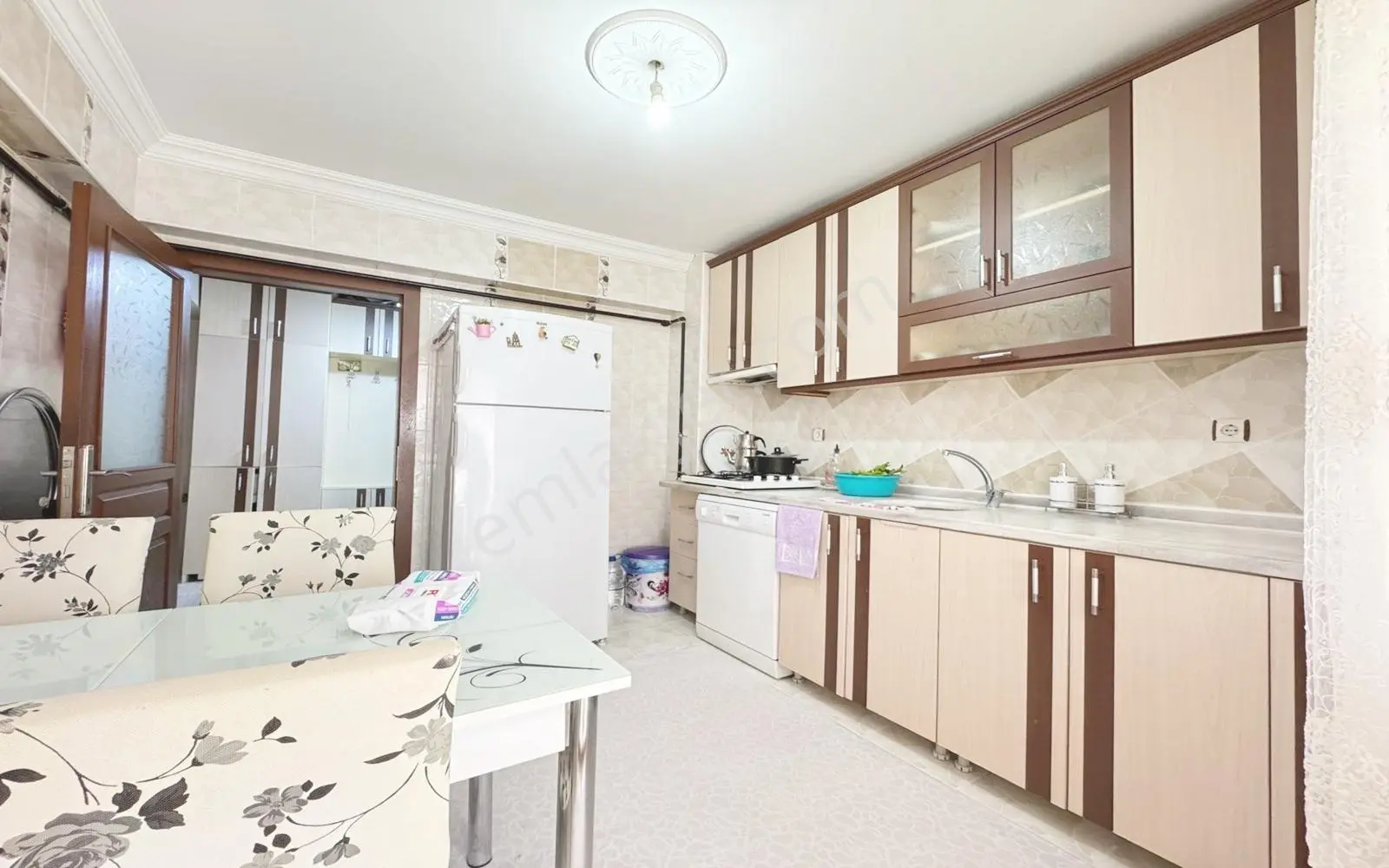 Atapark'ta Gümüş Şehir Yakını 340 Cadde Dibi Katta 3+1 Asansörlü - Görsel 25