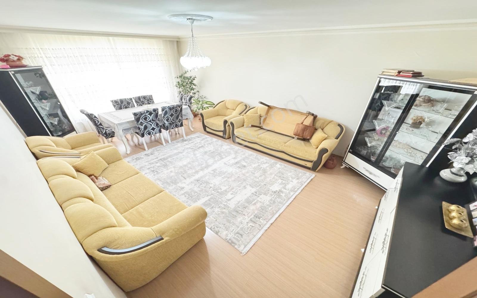 Atapark'ta Gümüş Şehir Yakını 340 Cadde Dibi Katta 3+1 Asansörlü - Görsel 12