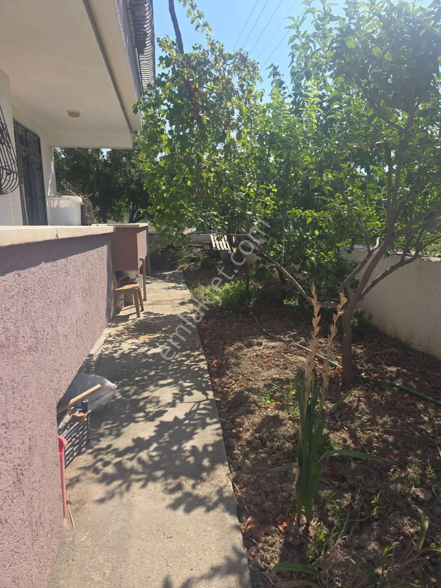 Reis Emlak'tan Kiralık Müstakil Tarzında Daire Arsuz Karaagaç Hatunda - Görsel 3