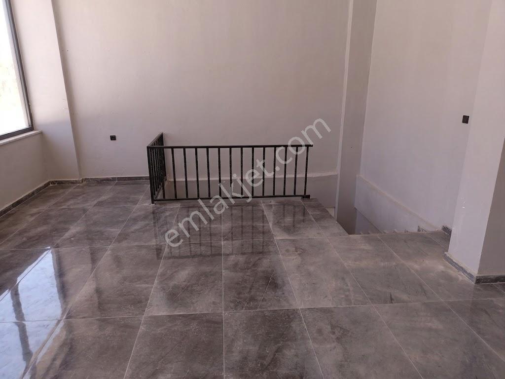Şehitkamil Taşlıca Sacır Mahallesi 261 M2 2 Katlı İskanlı Dükkan - Görsel 16