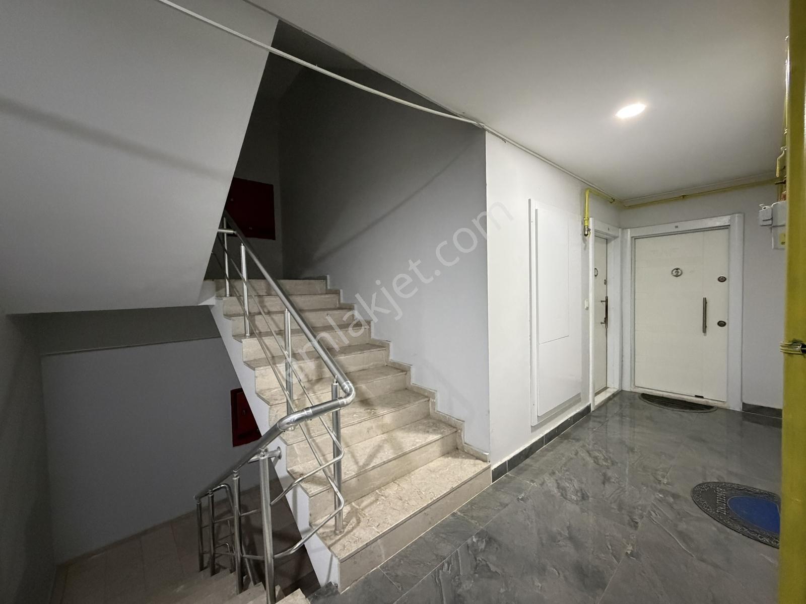 Arve'den Çiftlikköy'ün Prestijli Sitesinde 1+1 Eşyalı Kiralık - Görsel 21