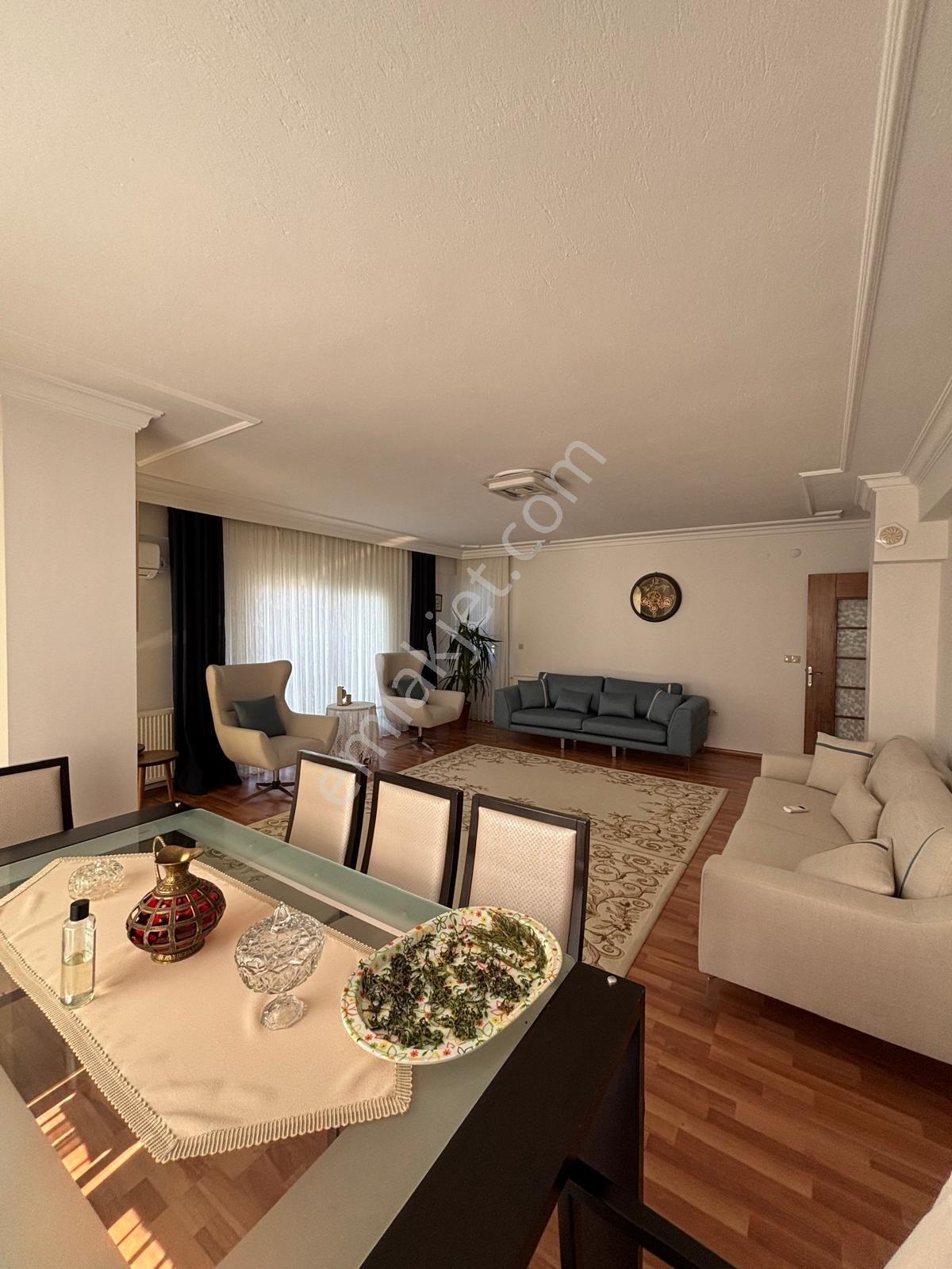 Fırat Mahallesinde Ebeveyn Banyolu 3+1 Satılık Daire - Görsel 10