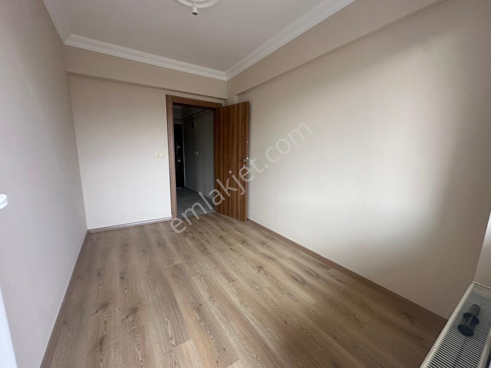 Denize Çok Yakın, Köşe Konumda 2+1 Daire Hemen Arayınn!!!!! - Görsel 11