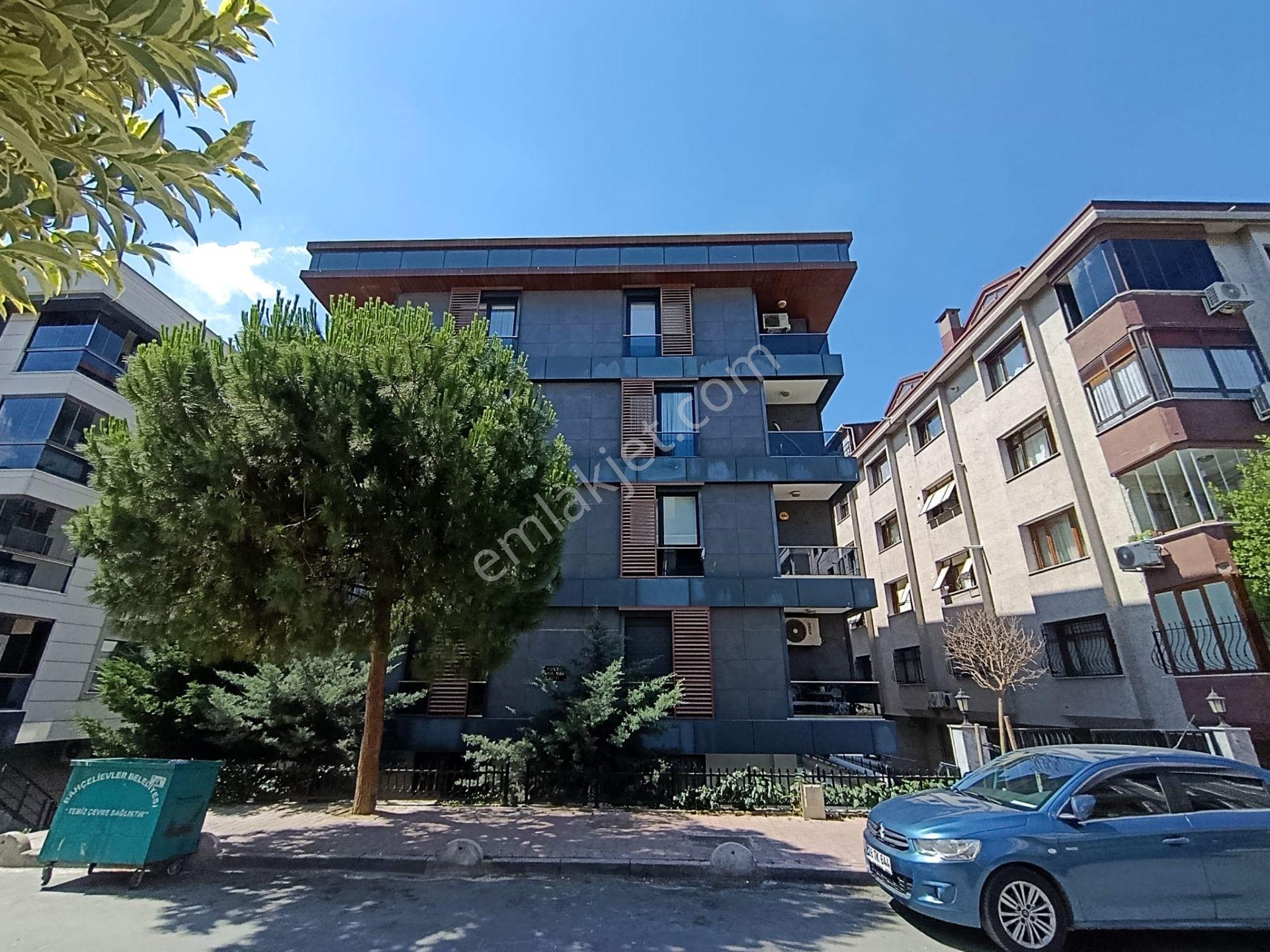 Bahçelievler Öğretmenevi Arkası 3+1 Satılık Daire