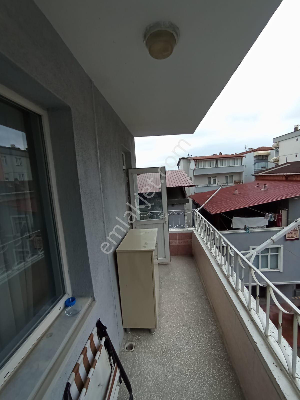 Yeni Dogan Mahallesinde İci Temiz Satılık Daire - Görsel 5