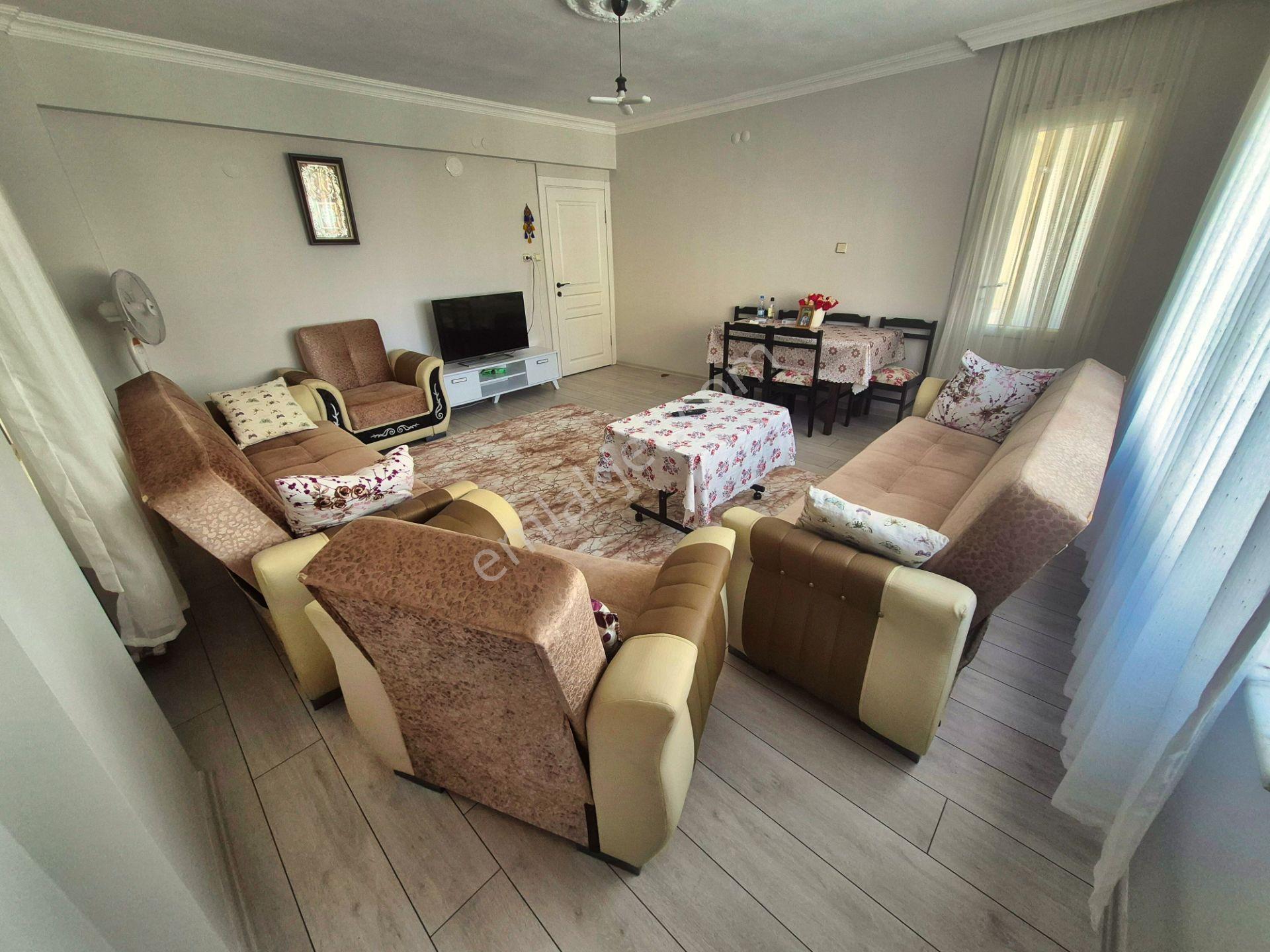 Aktif'ten Akçay'da Satılık Ön Cephe Arakat Kombili Asansörlü Çift Balkonlu 2+1 Daire - Görsel 8