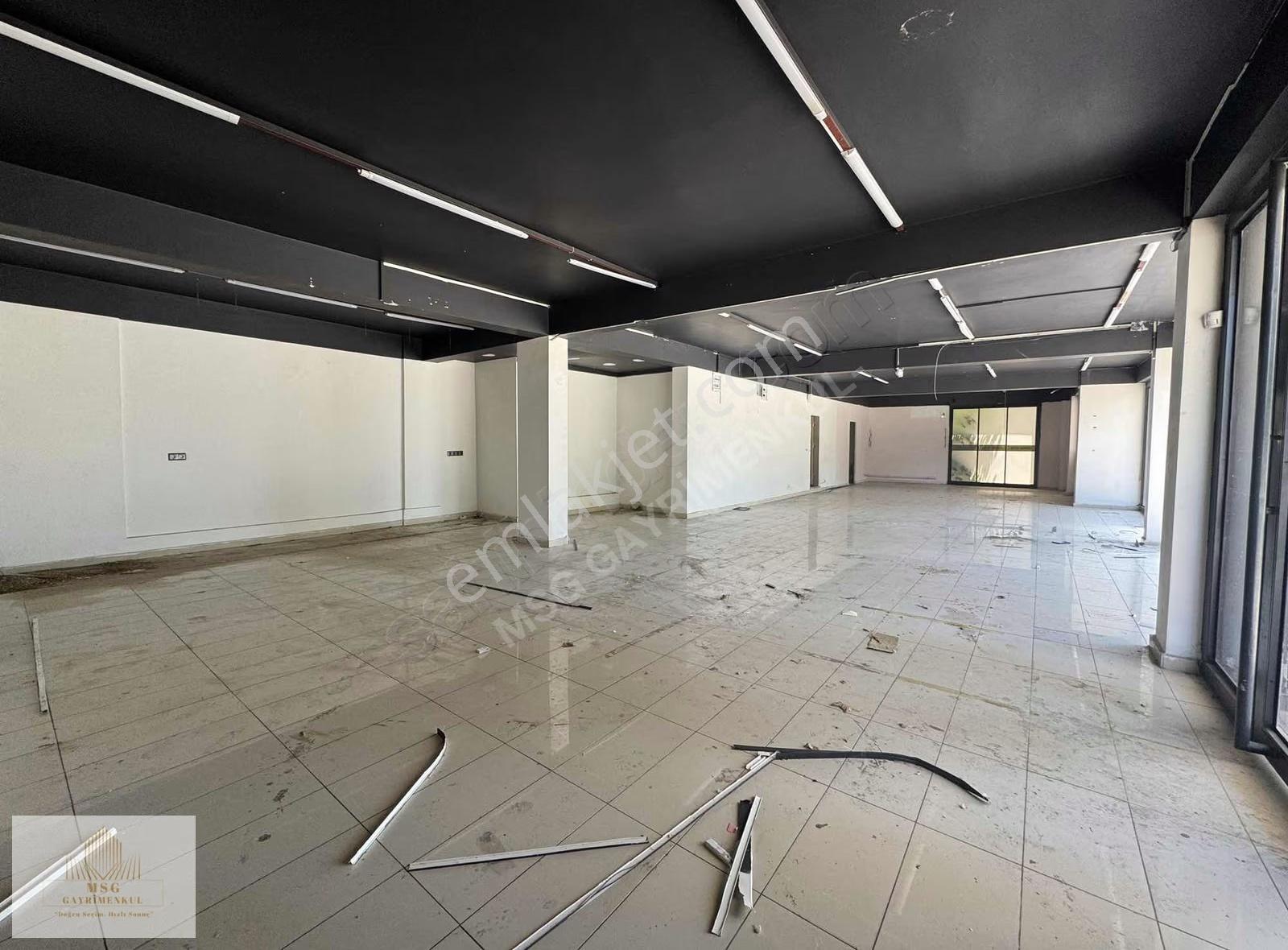 Msg'den Torbalıda Geniş Cepheli, Wc'li, Boş Teslim 192 M² Dükkan - Görsel 3