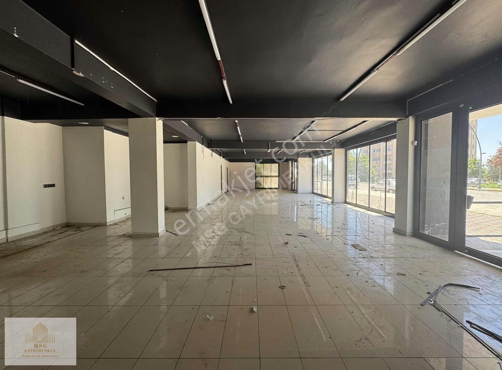 Msg'den Torbalıda Geniş Cepheli, Wc'li, Boş Teslim 192 M² Dükkan - Görsel 23