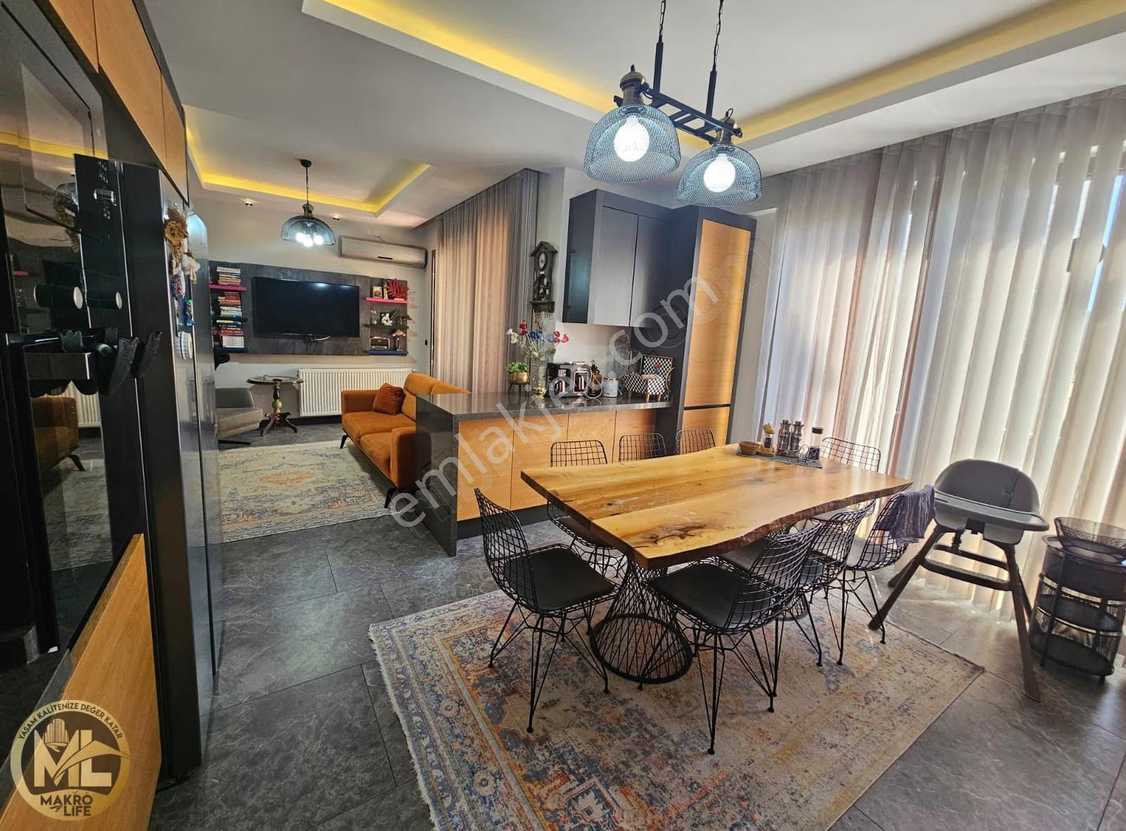 50 Metrelik Yolda Satılık Ultra Lüks 3,5+1 Daire