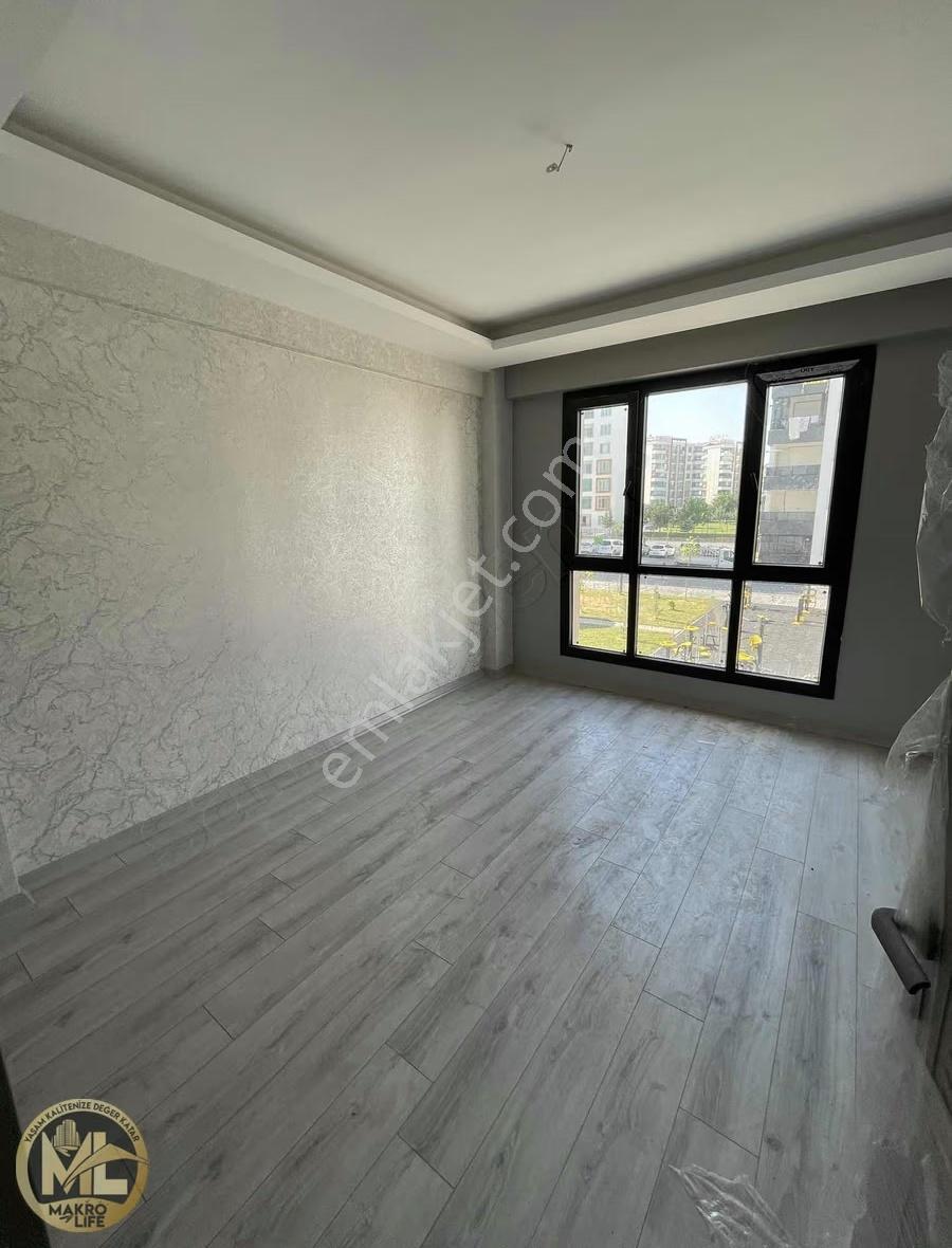Bağcılar Nevroz Yanı 2+1 Ultra Lüx Sıfır Kiralık - Görsel 4