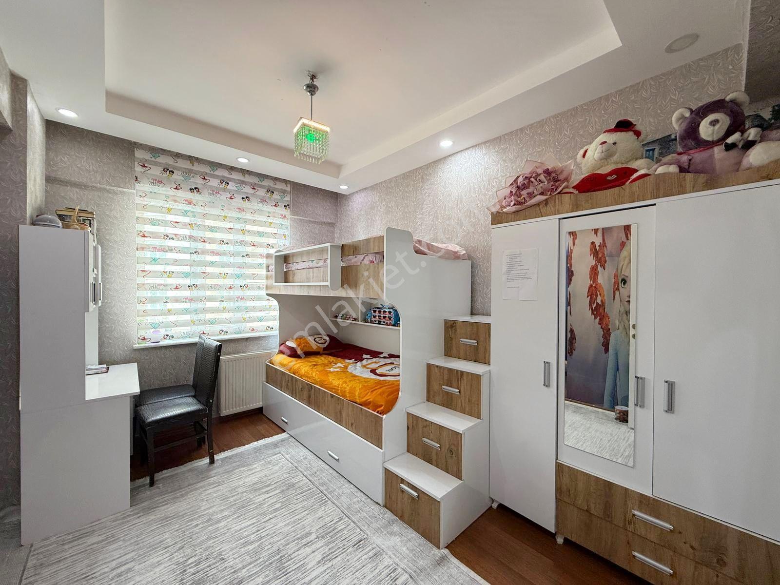 1.etap Zirve Konumda Geniş Oturumlu İnce İşçilikli 3+1 Daire - Görsel 18