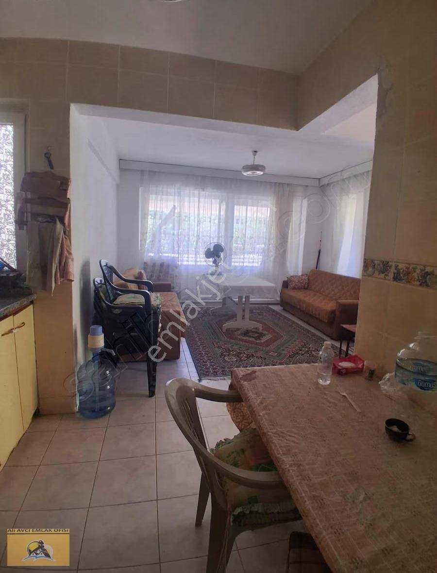 Denize 300metre Uzaklıkta Bahçeli Site İçersinde Trıplex - Görsel 3