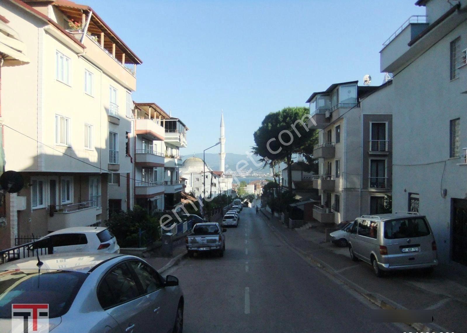 Derince Merkezde Eşyalı Aileye Ve Bekara Uygun 3+1 Daire. - Görsel 10