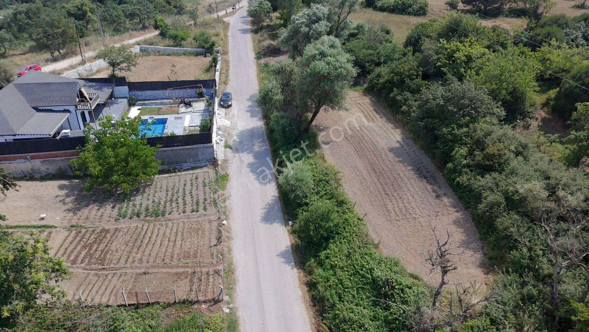 Erdek Yukarıyapıcı'da Yola Cephe 597 M² Satılık Tarla - Görsel 4