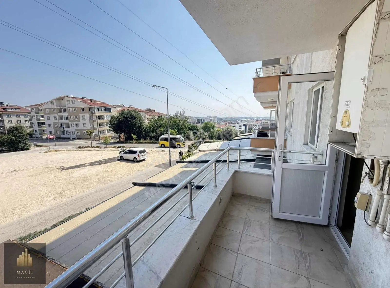 Macit'den Cevizlik Caddesinde 1+1 Eşyalı Kiralık Daire - Görsel 2