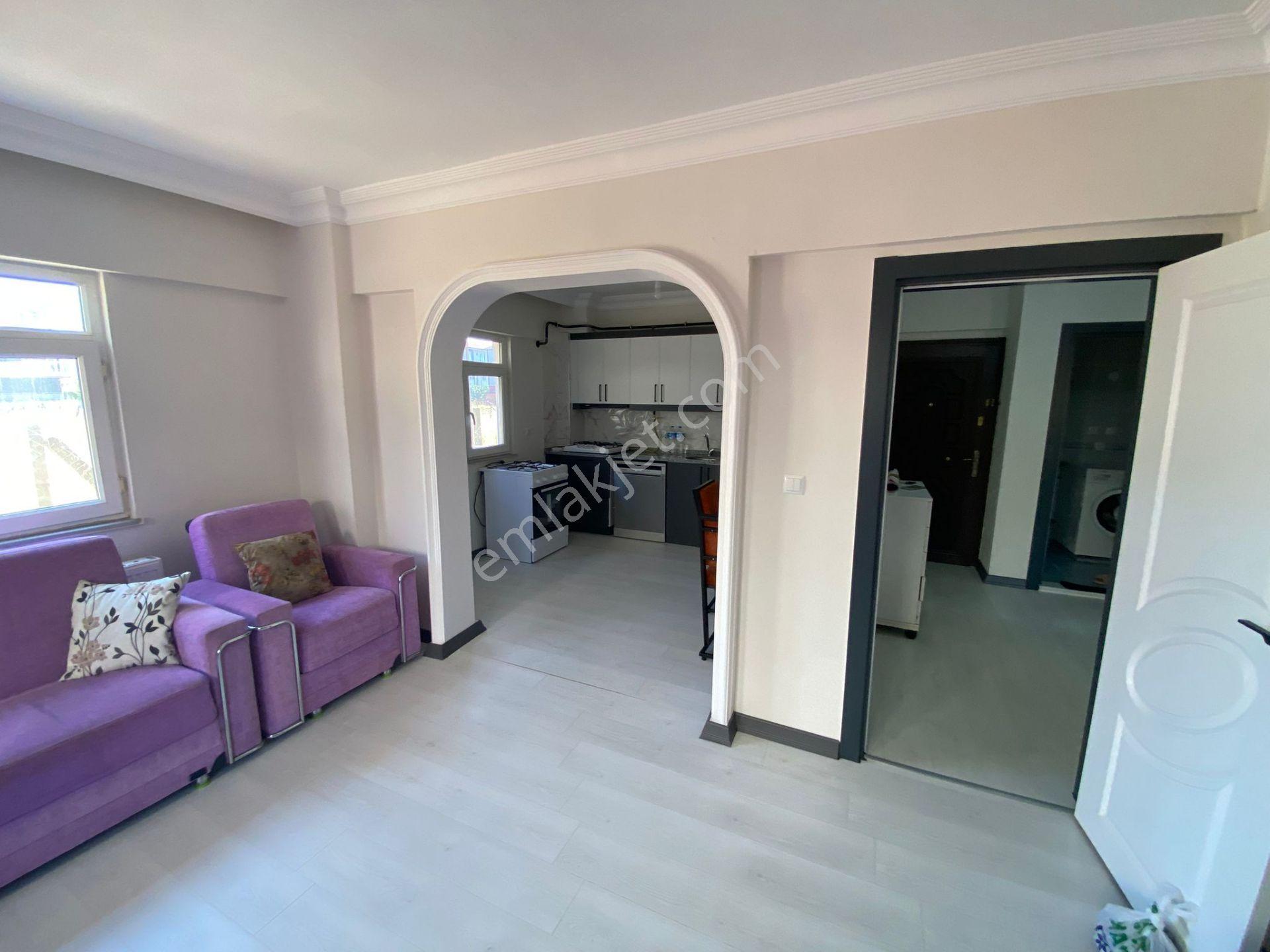 Bahçe Kat Eşyalı Kiralık 2+1 Daire...3 Balkonlu - Görsel 16