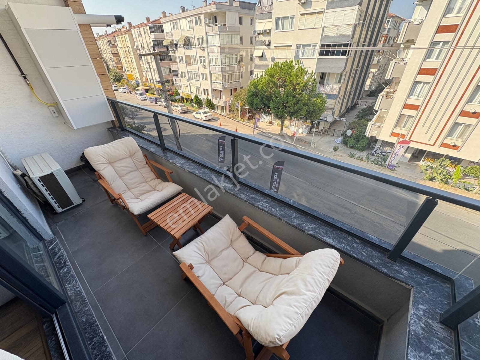 Mudanya Güzelyalıda Deniz Manzaralı 1+1 Eşyalı Satılık Daire - Görsel 22